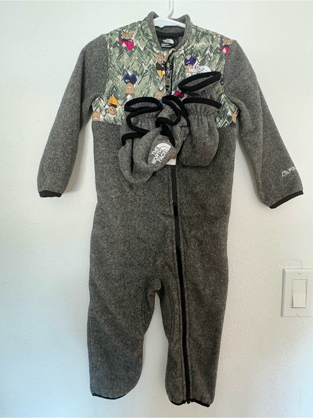 The North Face Gray Fleece Kids One-Piece with Woodland Yoke